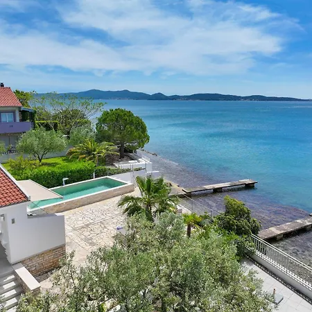 Pisacic Holiday home