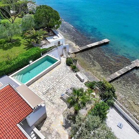 Holiday home Pisacic Bibinje