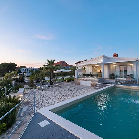 Holiday home Pisacic Bibinje